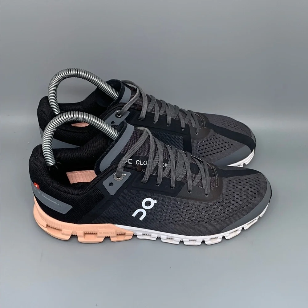 On Cloudflow Black Pink Running Shoes Women's Sz 6.5